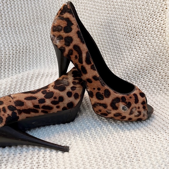 Fendi Ponyhair Peep-toe Pumps - Picture 5 of 7
